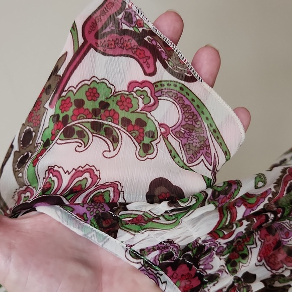 Sheer top - Picture 2 of 4